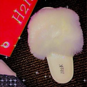White fluffy slides ..